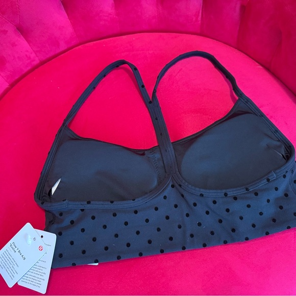 XS new with tags lululemon yoga bra - Picture 7 of 9